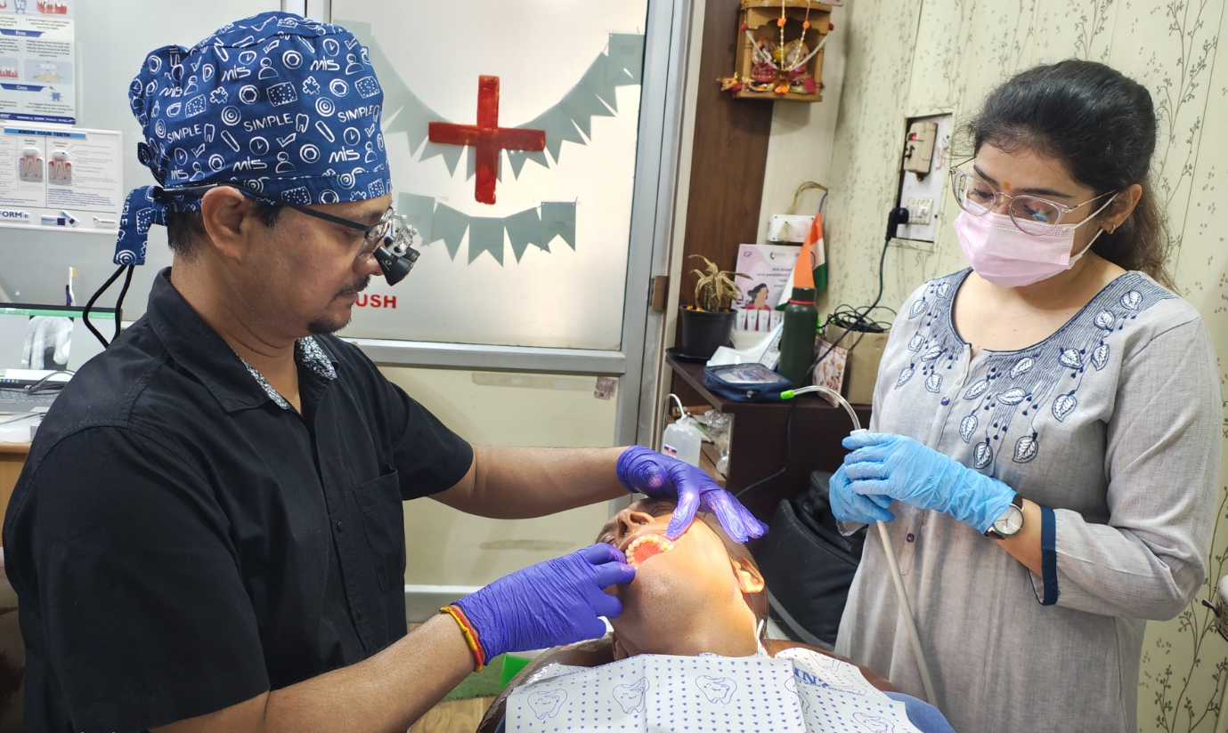 Saraswati Dental & Implant Clinic – Arjunganj treatment