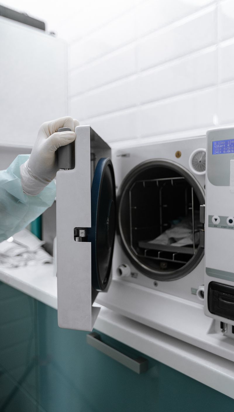 B-Class Autoclave sterilization at Saraswati Dental Lucknow